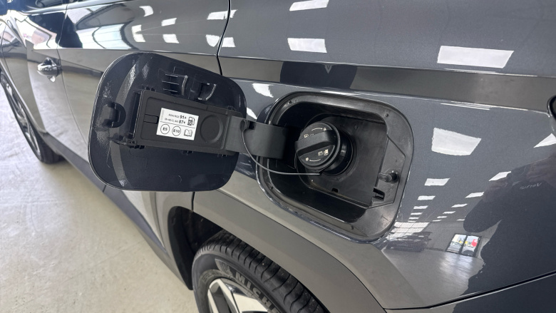 Hyundai TUCSON 1.6 TGDi Hybrid 230 Premium 5dr 2WD Auto Hybrid Estate